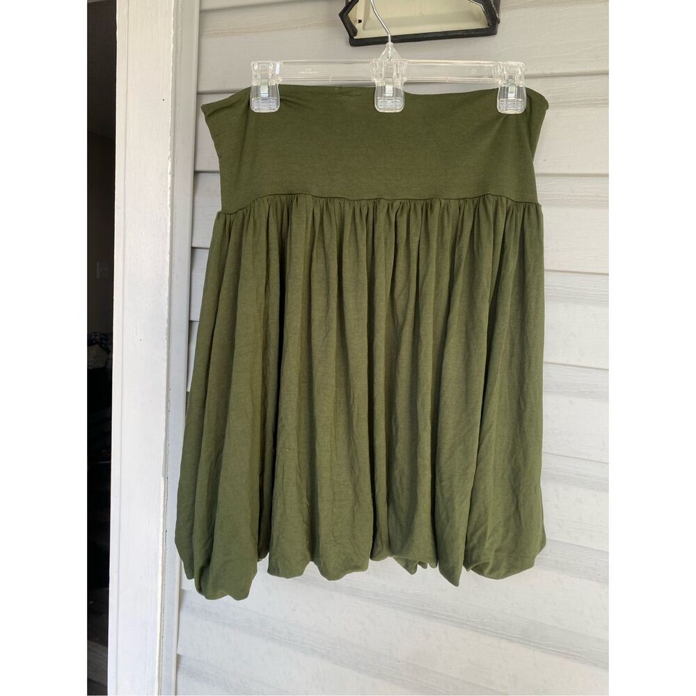 Shine New York Green Knee-Length Jersey Feel Skirt, Size Medium